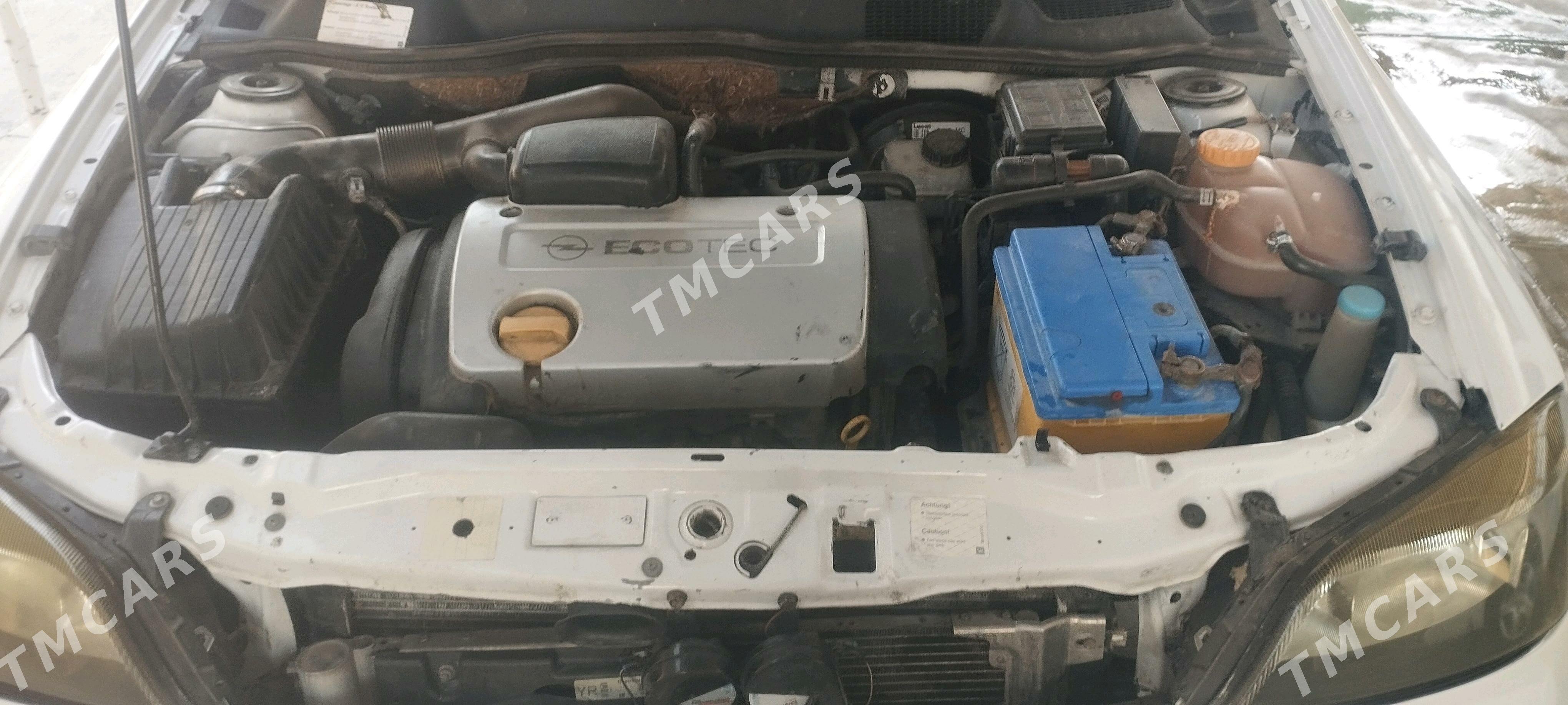 Opel Astra 2000 - 76 000 TMT - Бахарден - img 6