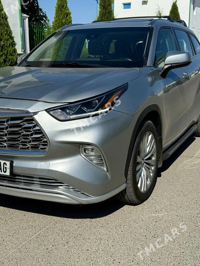 Toyota Highlander 2021 - 620 000 TMT - Тязе заман - img 2