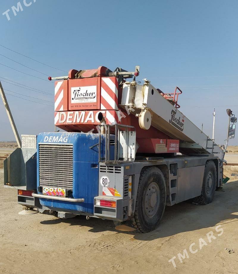 Liebherr LG 2002 - 1 100 000 TMT - Гёкдепе - img 4