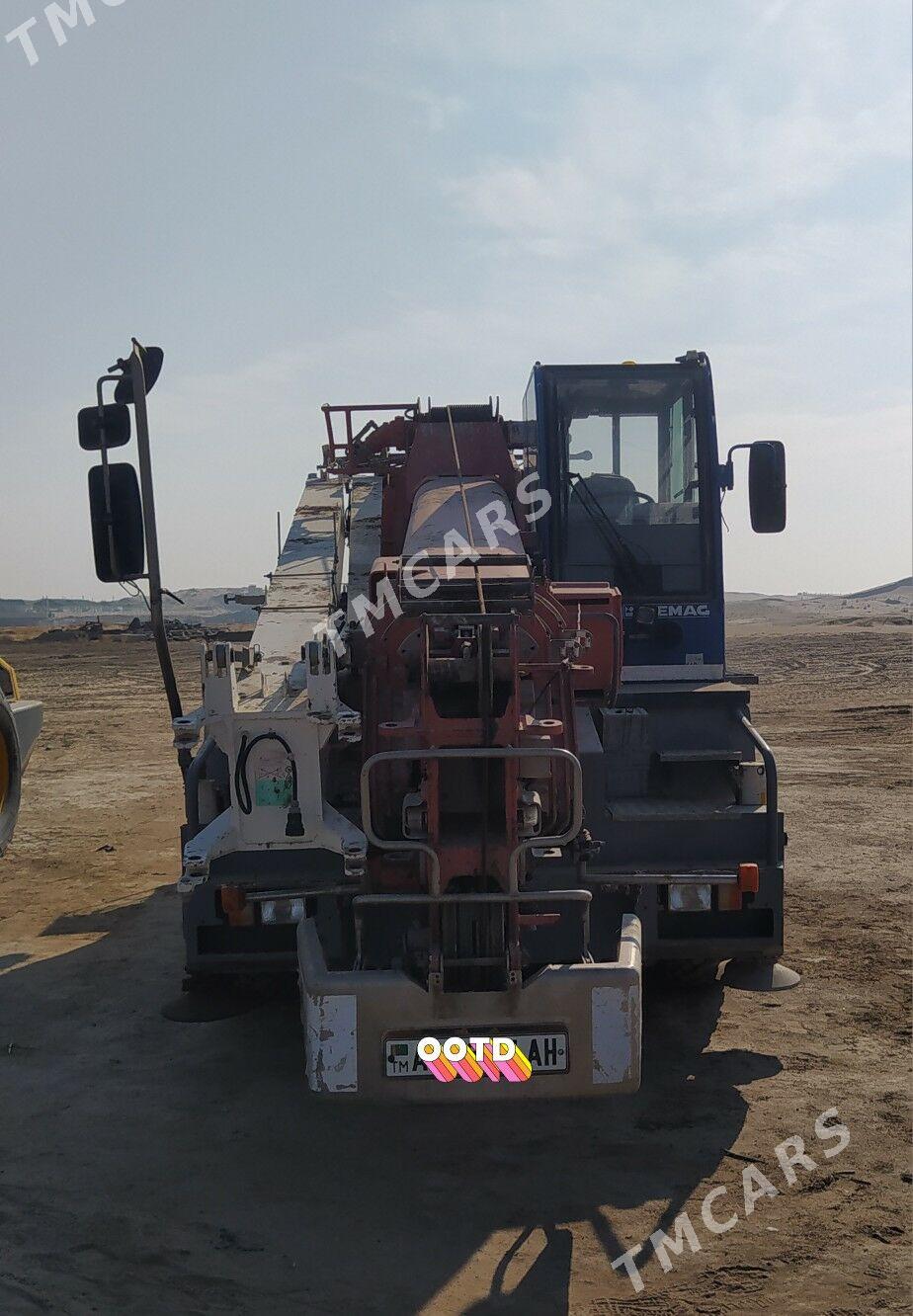 Liebherr LG 2002 - 1 100 000 TMT - Гёкдепе - img 2