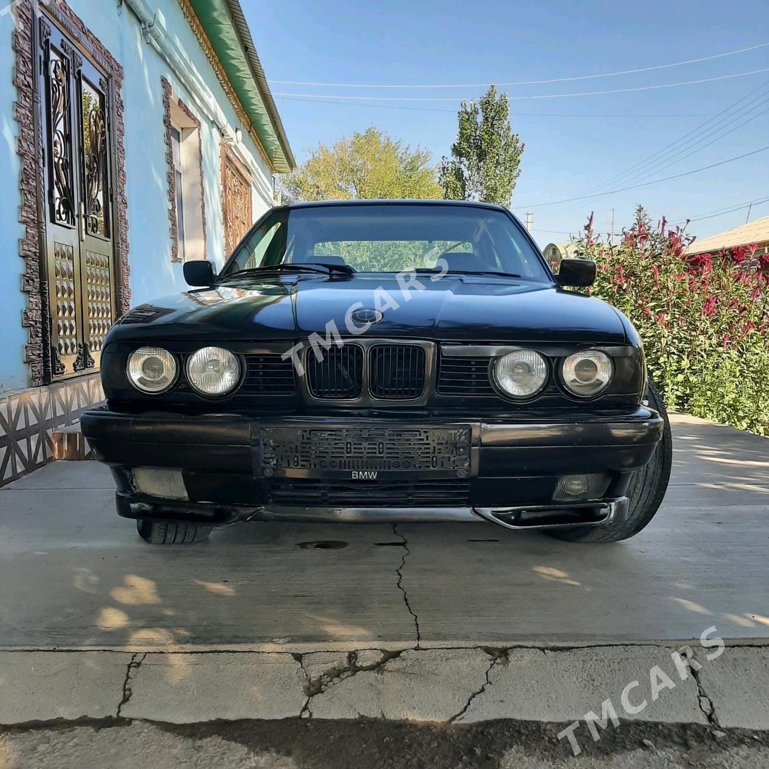 BMW 525 1990 - 49 000 TMT - Şabat etr. - img 5