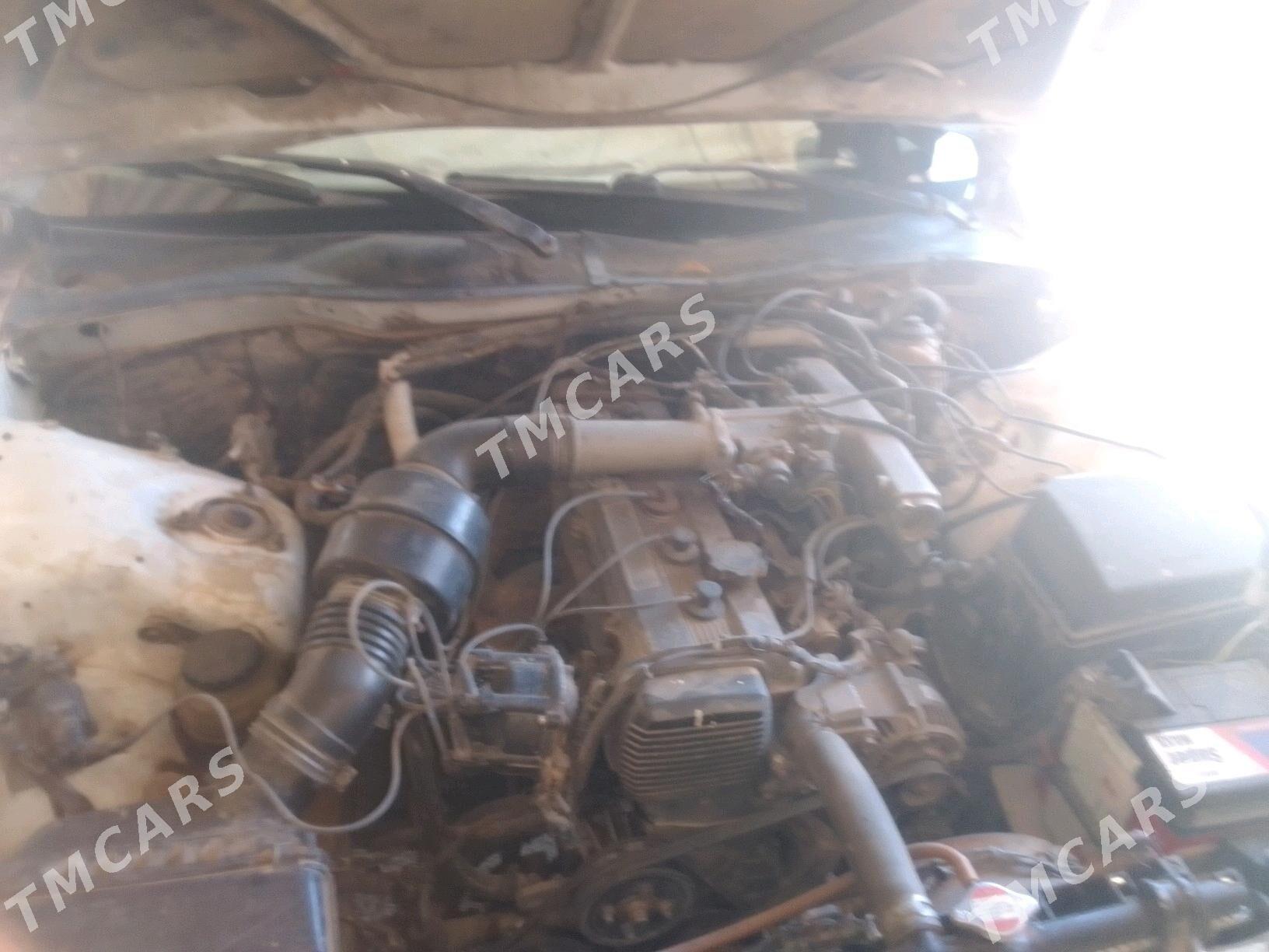 Toyota Cresta 1995 - 36 000 TMT - Baýramaly - img 2
