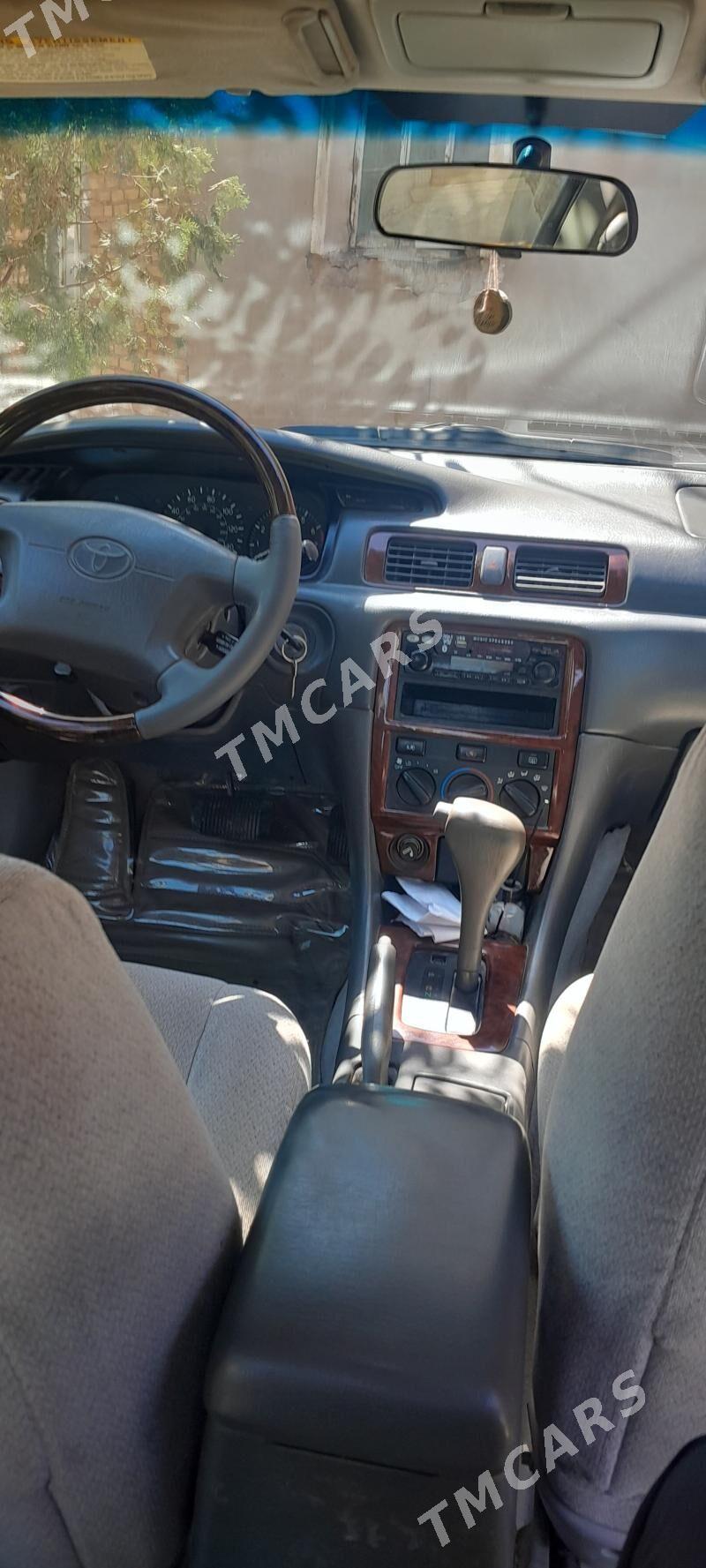 Toyota Camry 2000 - 145 000 TMT - Кёнеургенч - img 4