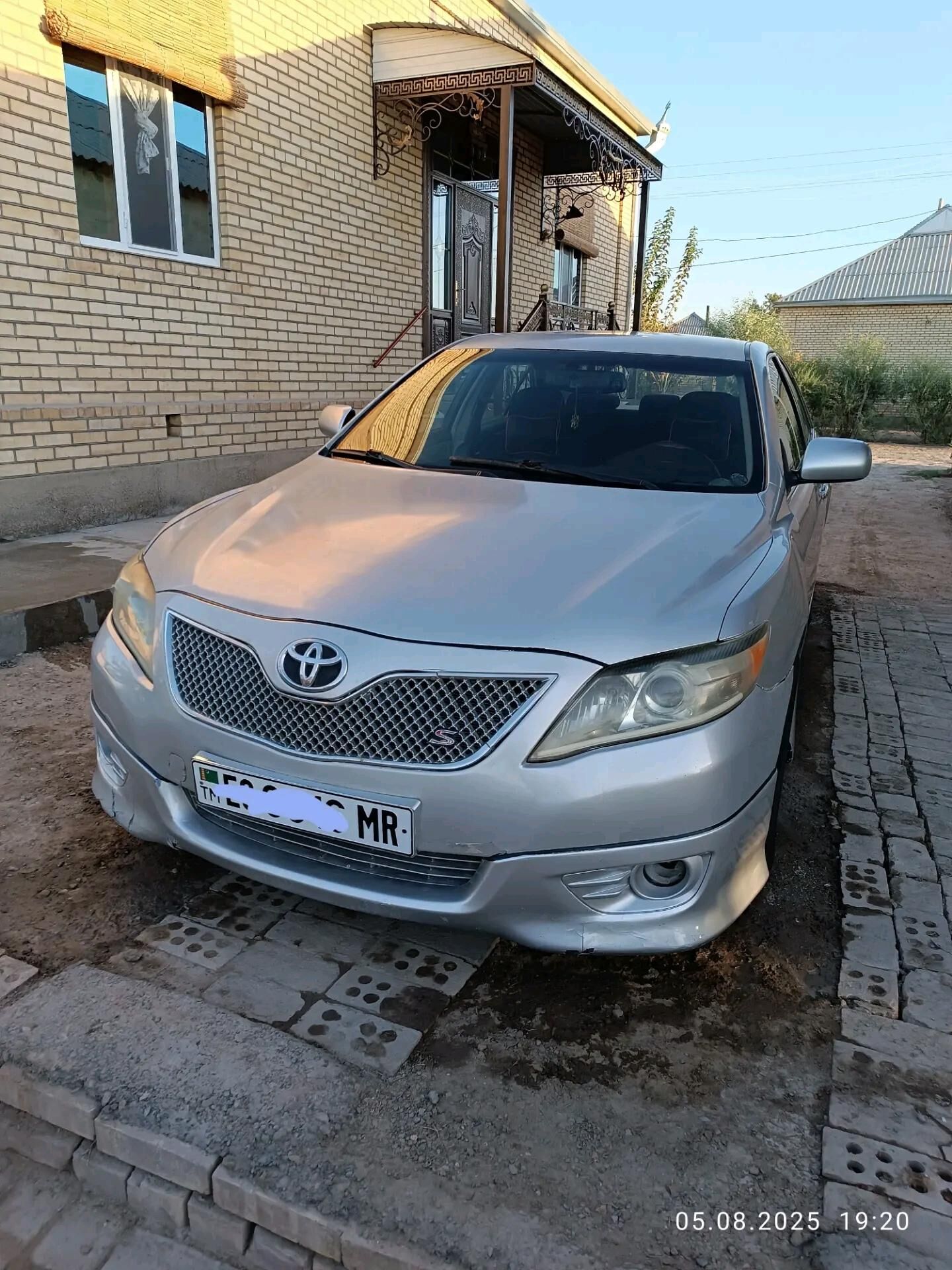 Toyota Camry 2011 - 140 000 TMT - Мары - img 9