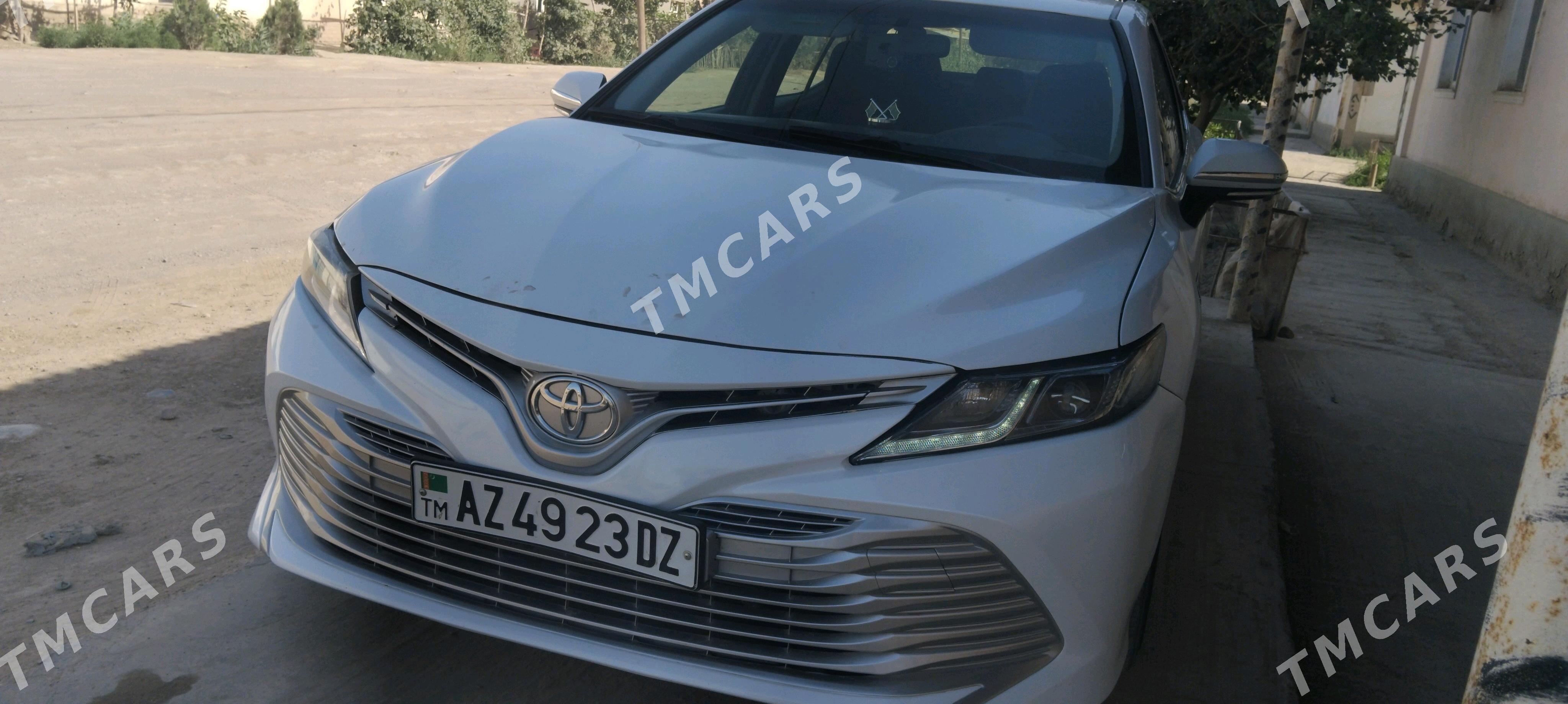 Toyota Camry 2019 - 260 000 TMT - Гурбансолтан Едже - img 4