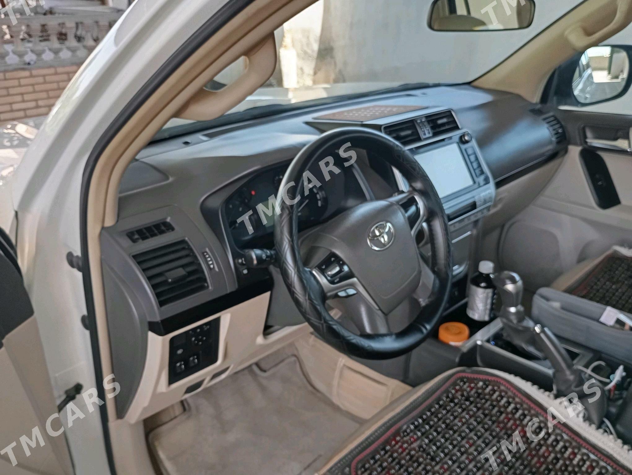 Toyota Land Cruiser Prado 2021 - 833 000 TMT - Магданлы - img 6
