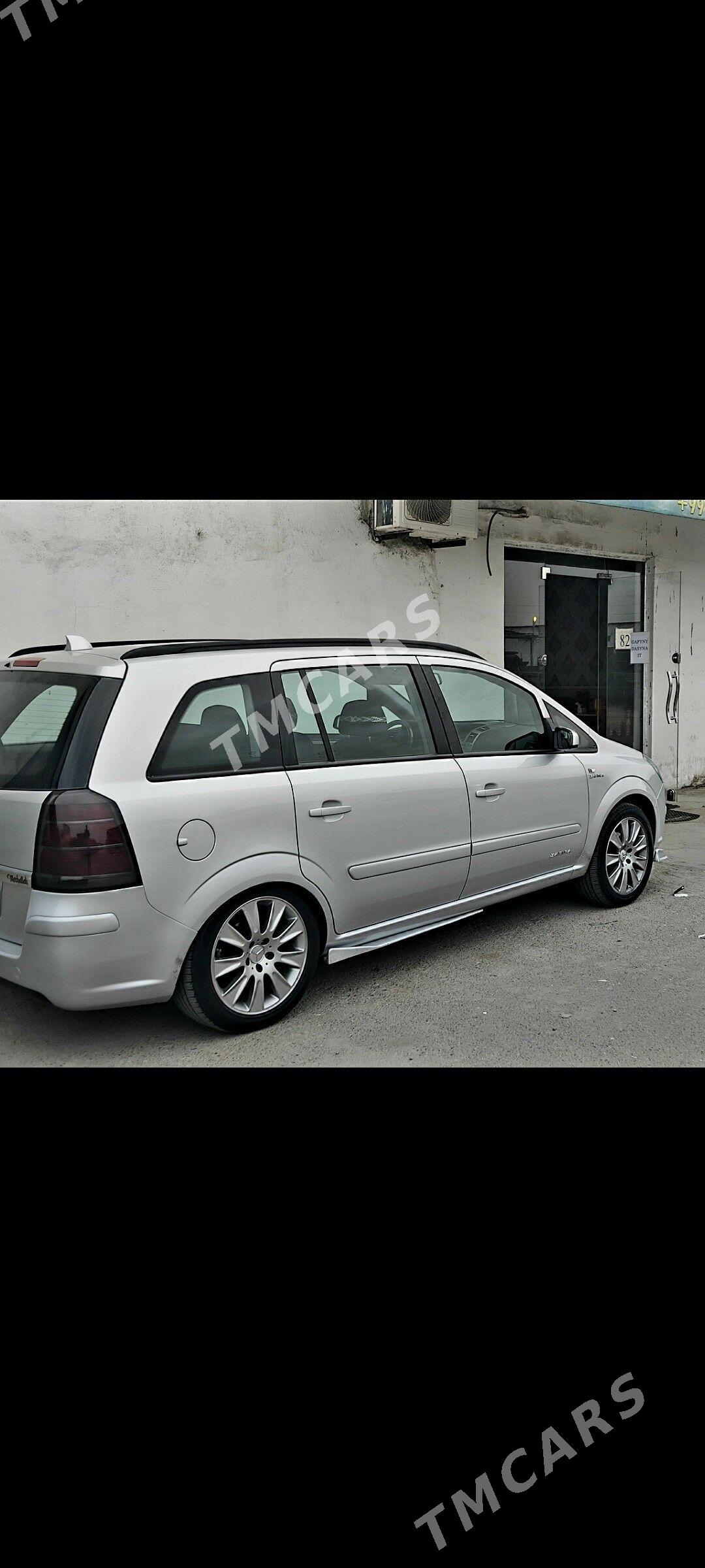 Opel Zafira 2006 - 140 000 TMT - Мир 8 - img 3