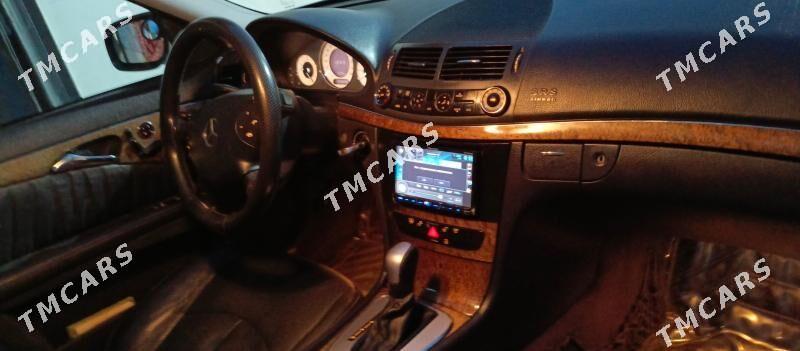 Mercedes-Benz E350 2006 - 200 000 TMT - Hazar - img 5