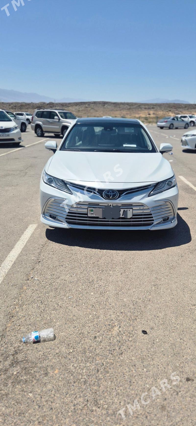 Toyota Camry 2022 - 480 000 TMT - Aşgabat - img 3