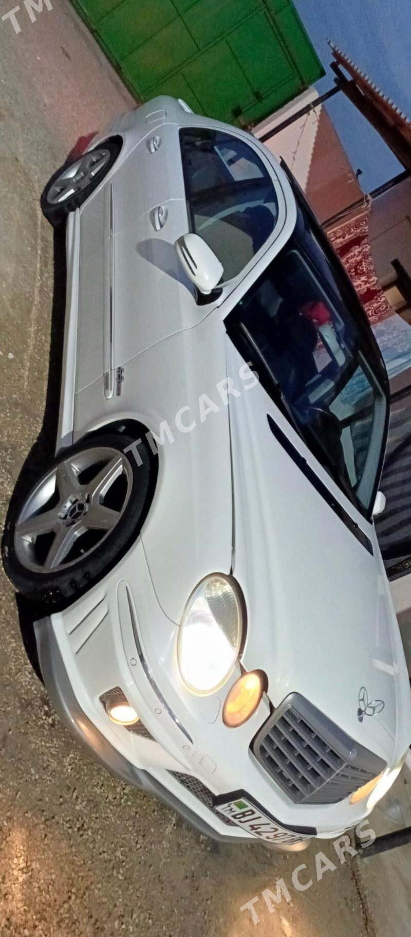 Mercedes-Benz E350 2006 - 200 000 TMT - Hazar - img 3