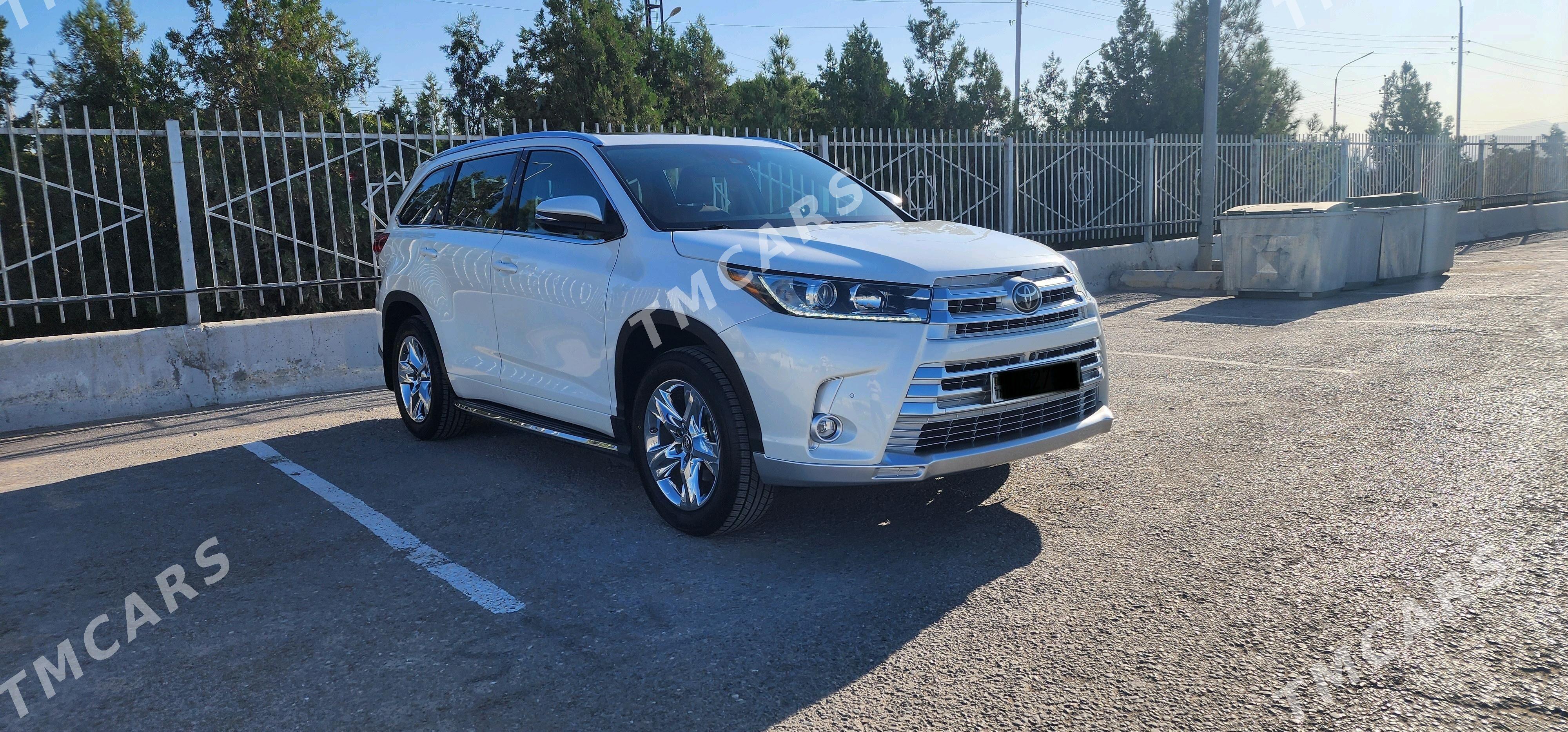 Toyota Highlander 2018 - 578 000 TMT - Ашхабад - img 6