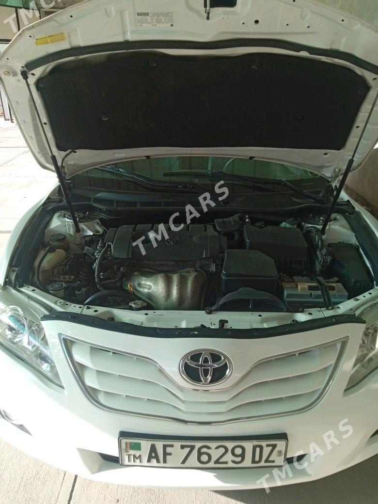 Toyota Camry 2010 - 210 000 TMT - Акдепе - img 6