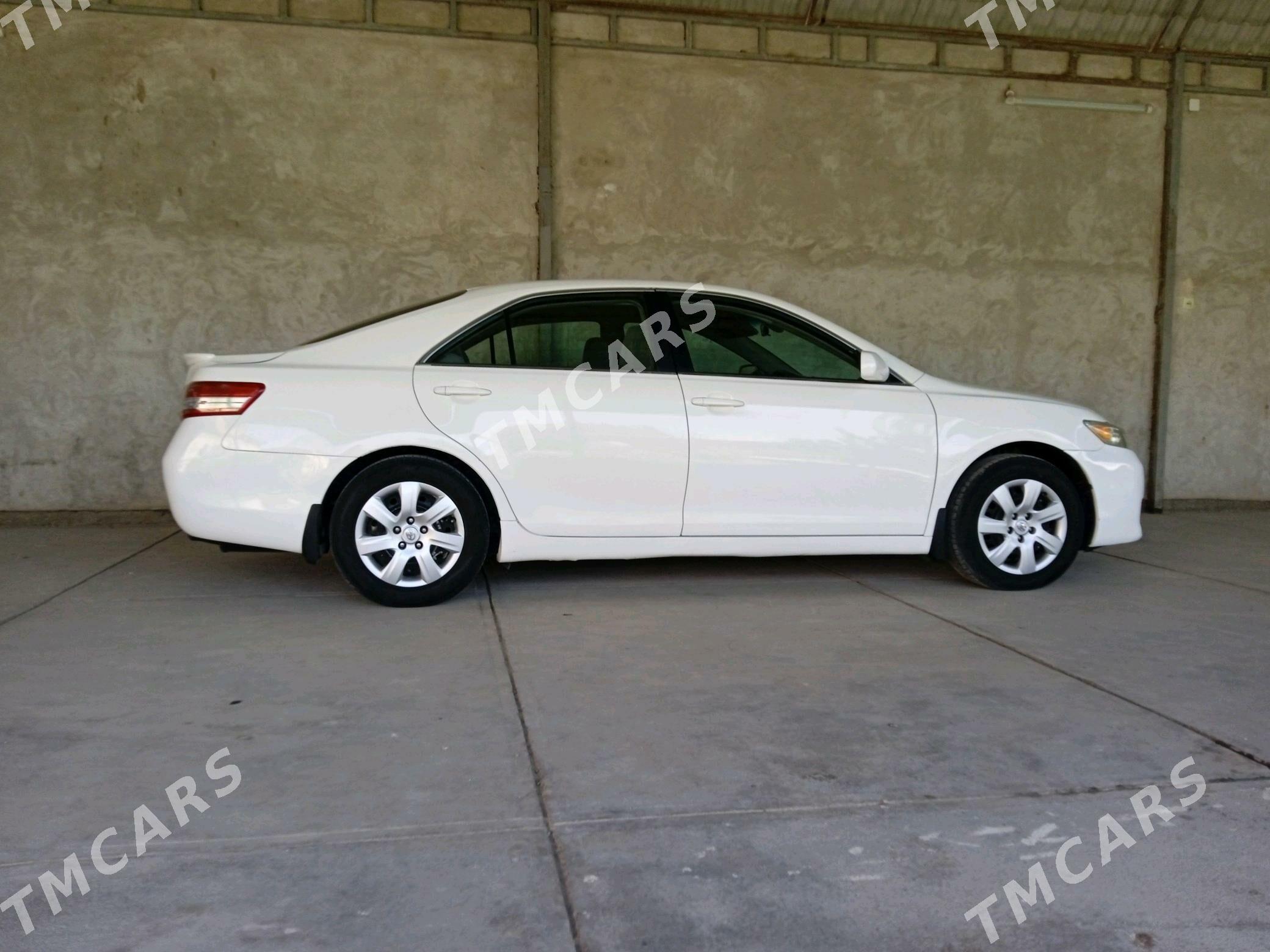Toyota Camry 2010 - 210 000 TMT - Акдепе - img 10