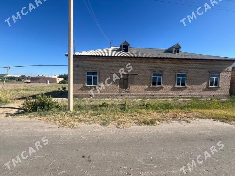 jay - Дянев - img 3