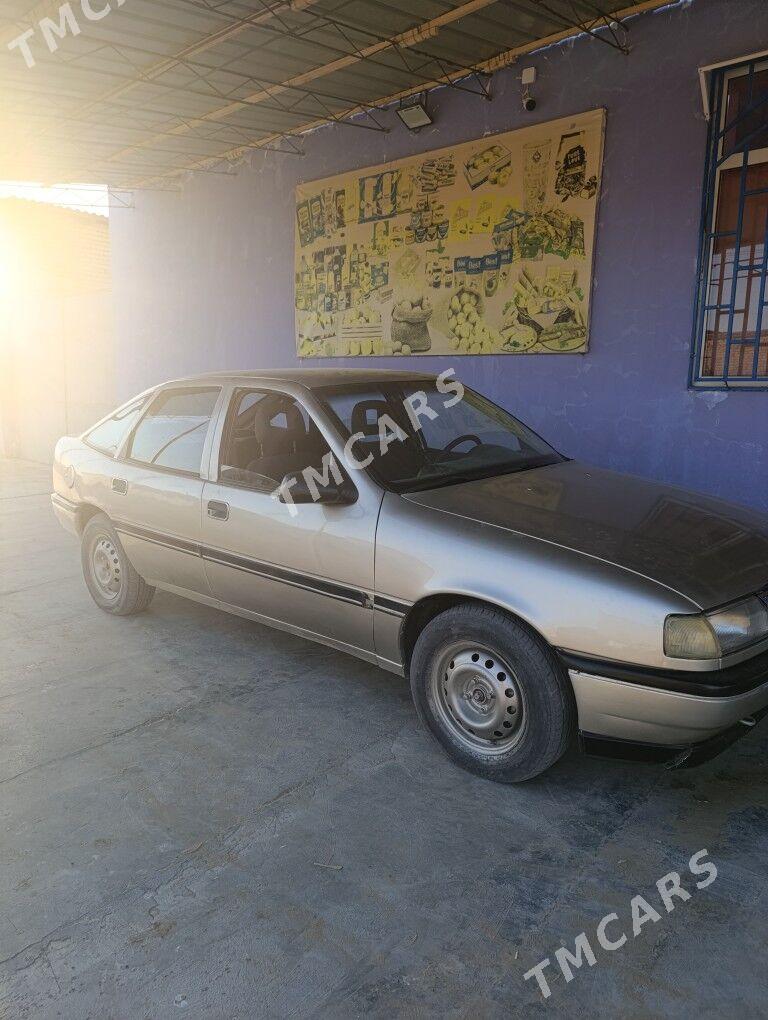 Opel Vectra 1991 - 28 000 TMT - Seýdi - img 2