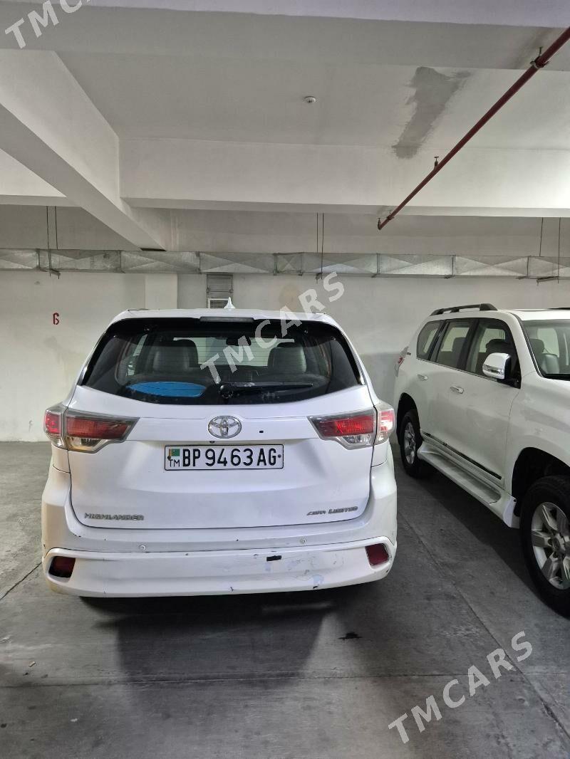 Toyota Highlander 2017 - 395 000 TMT - Aşgabat - img 4