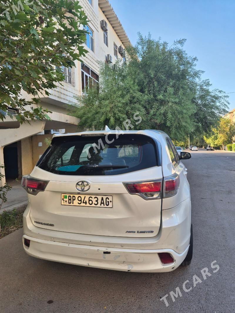 Toyota Highlander 2017 - 395 000 TMT - Aşgabat - img 2