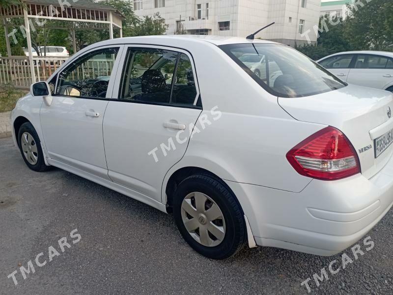 Nissan Versa 2010 - 130 000 TMT - Howdan "A" - img 4