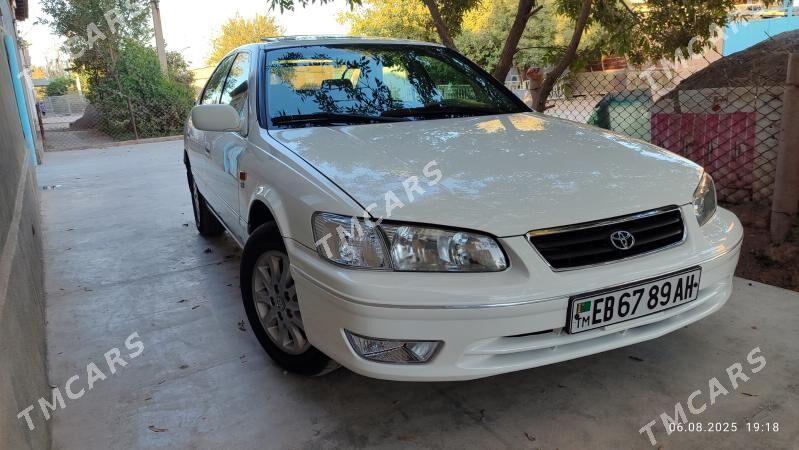 Toyota Camry 2000 - 175 000 TMT - Теджен - img 7