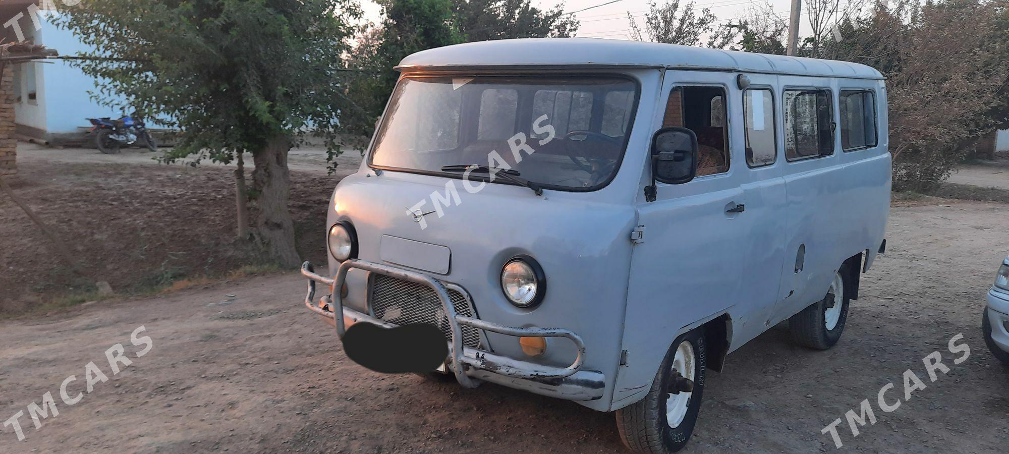 UAZ Profi 2000 - 45 000 TMT - Керки - img 4