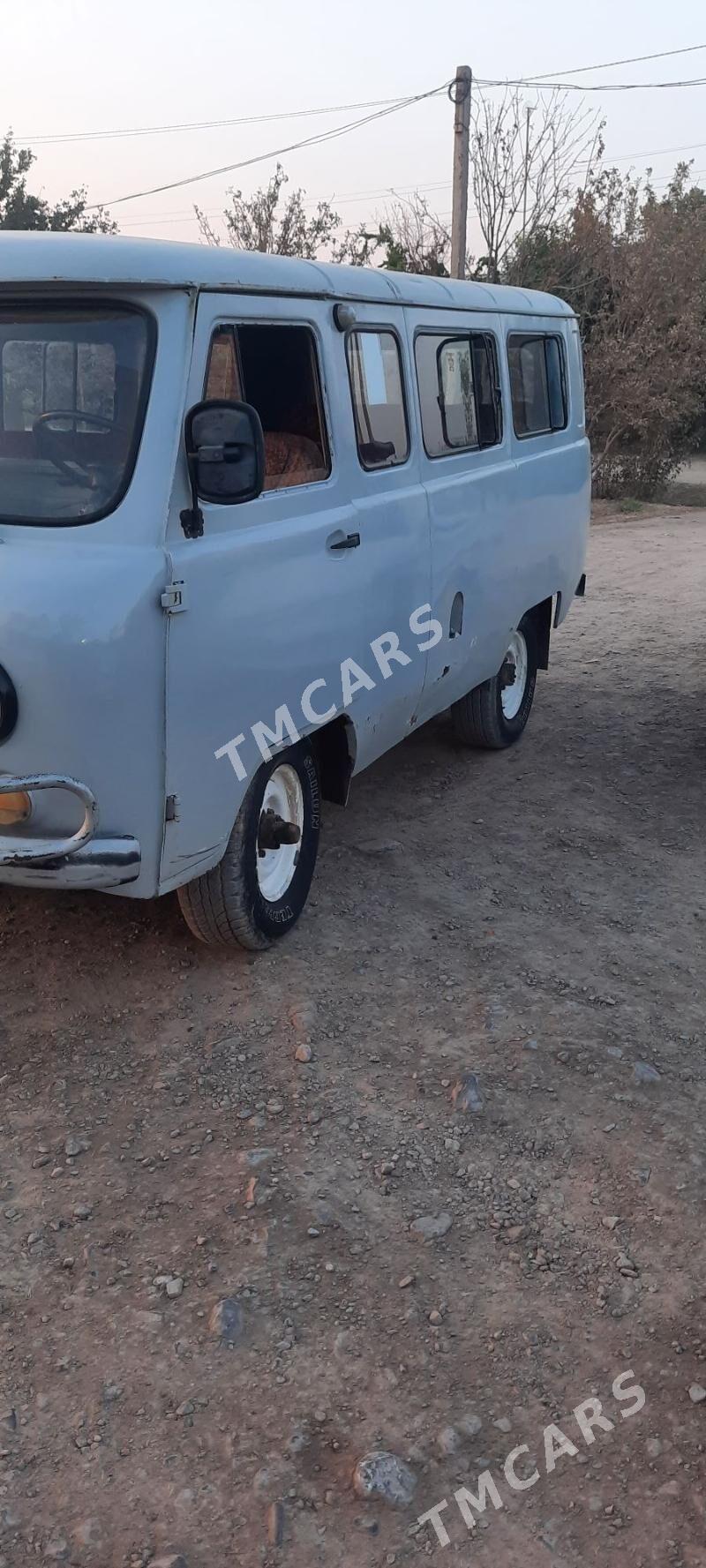 UAZ Profi 2000 - 45 000 TMT - Керки - img 5