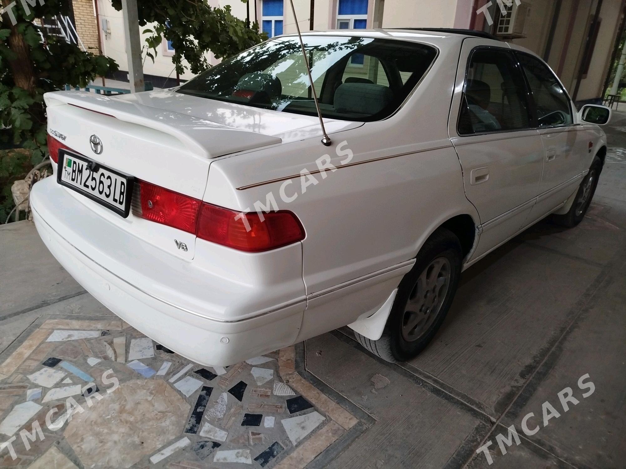 Toyota Camry 2001 - 120 000 TMT - Ходжамбаз - img 2