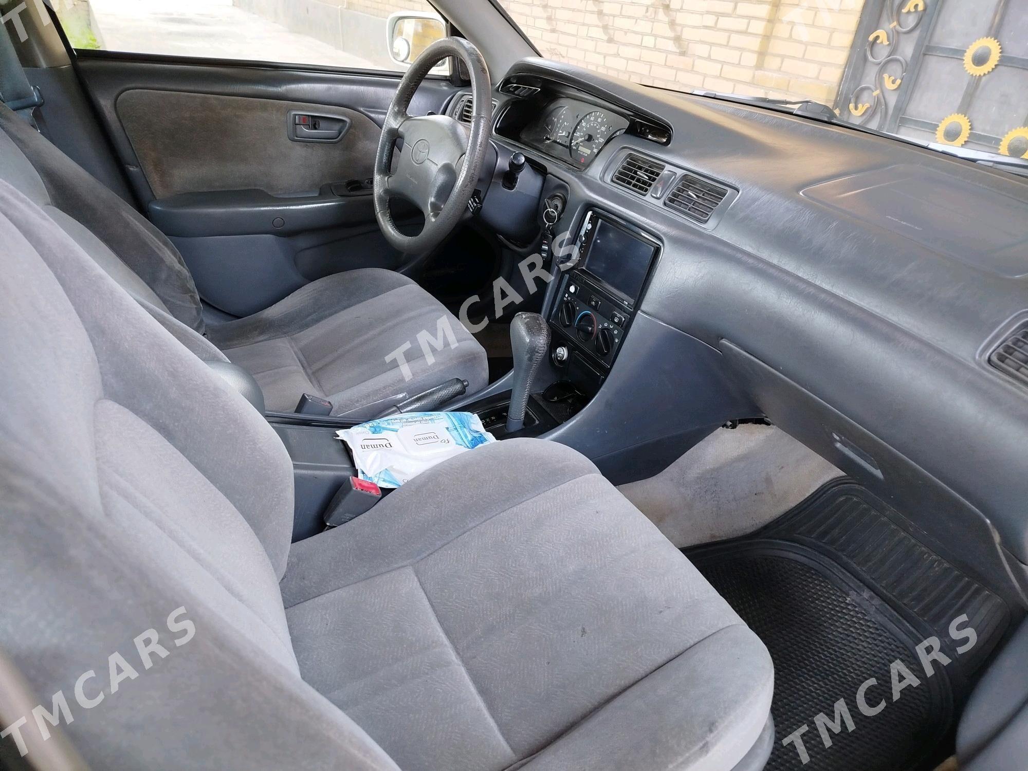 Toyota Camry 2001 - 120 000 TMT - Ходжамбаз - img 4