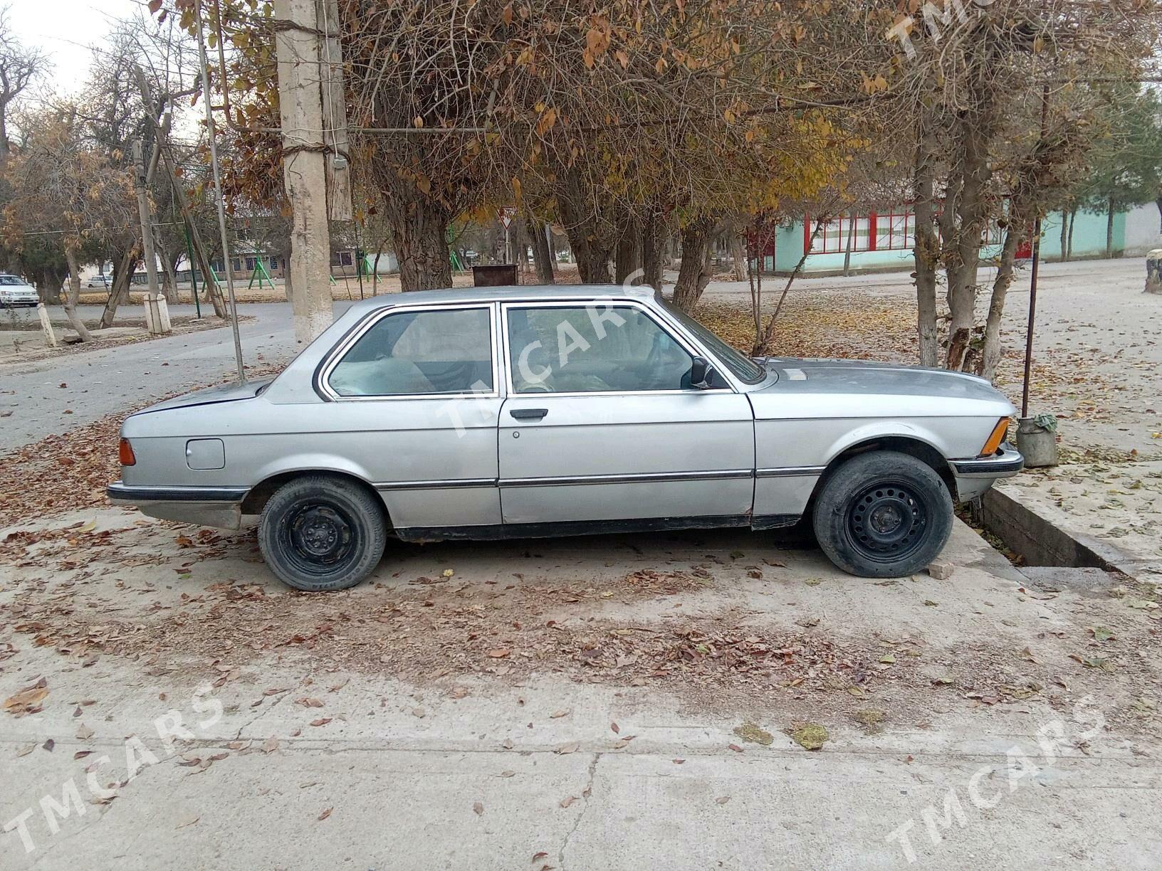 BMW 320 1980 - 10 000 TMT - Ýolöten - img 5