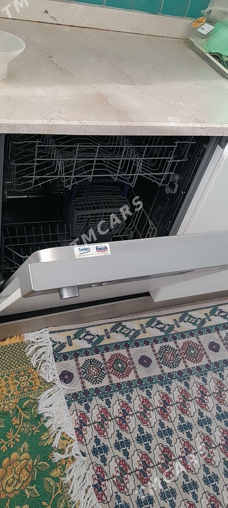 Gap gac yuvujy enjam - Улица Ататурка - img 2