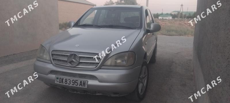 Mercedes-Benz ML400 1998 - 80 000 TMT - Кака - img 2