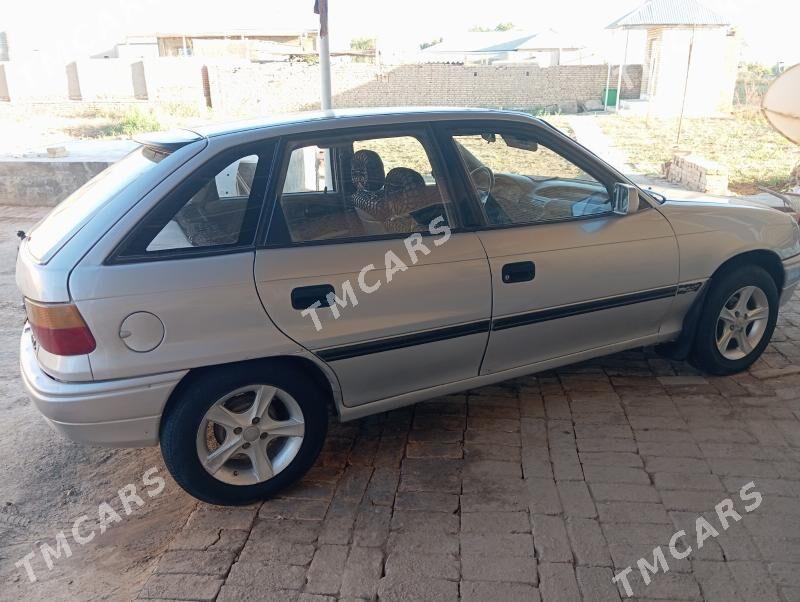 Opel Astra 1991 - 34 000 TMT - Байрамали - img 2