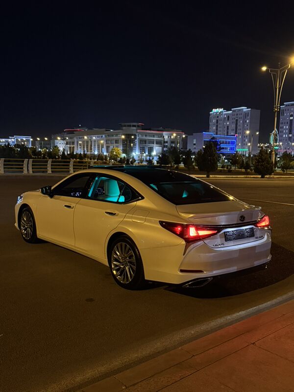 Lexus ES 350 2019 - 660 000 TMT - Podwoýski köç. (Bitarap Türkmenistan şaýoly) - img 2