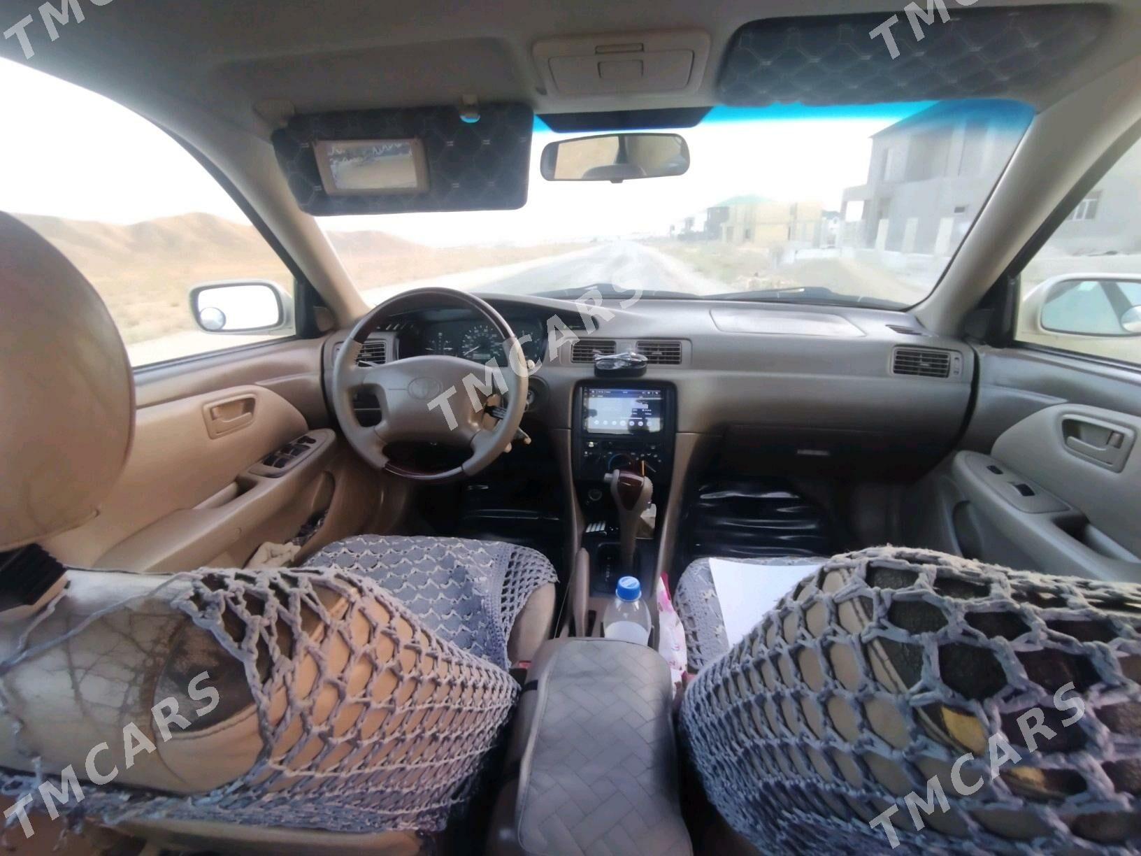 Toyota Camry 1999 - 165 000 TMT - Балканабат - img 4