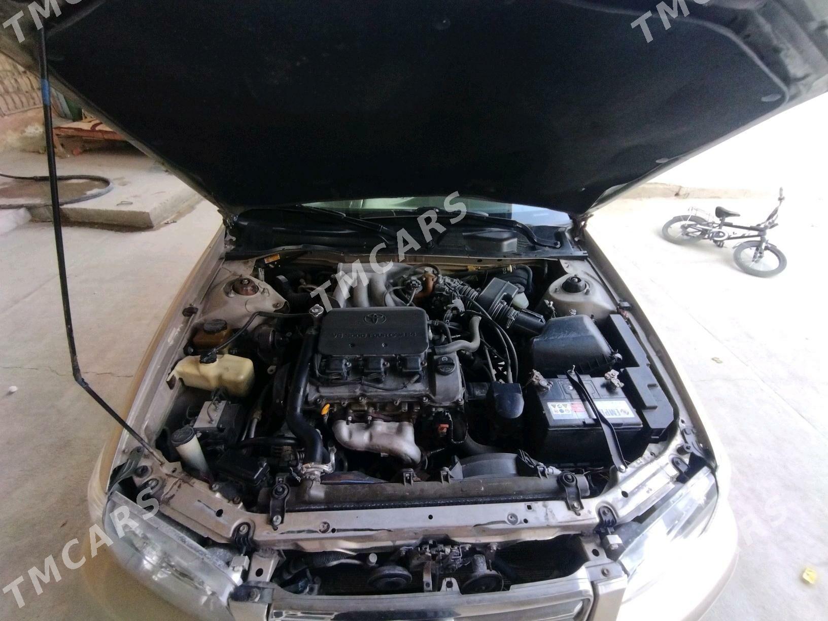 Toyota Camry 1999 - 165 000 TMT - Балканабат - img 8