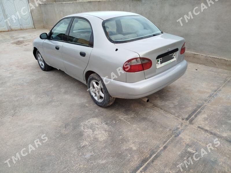 Daewoo Lanos 2000 - 26 000 TMT - Дашогуз - img 5