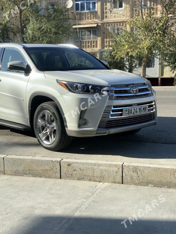 Toyota Highlander 2018 - 465 000 TMT - Мары - img 5