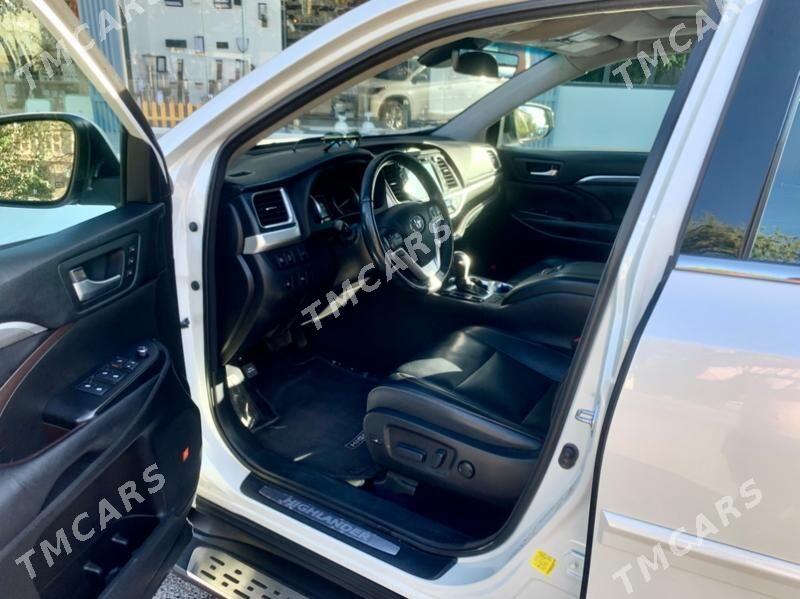 Toyota Highlander 2018 - 465 000 TMT - Мары - img 3