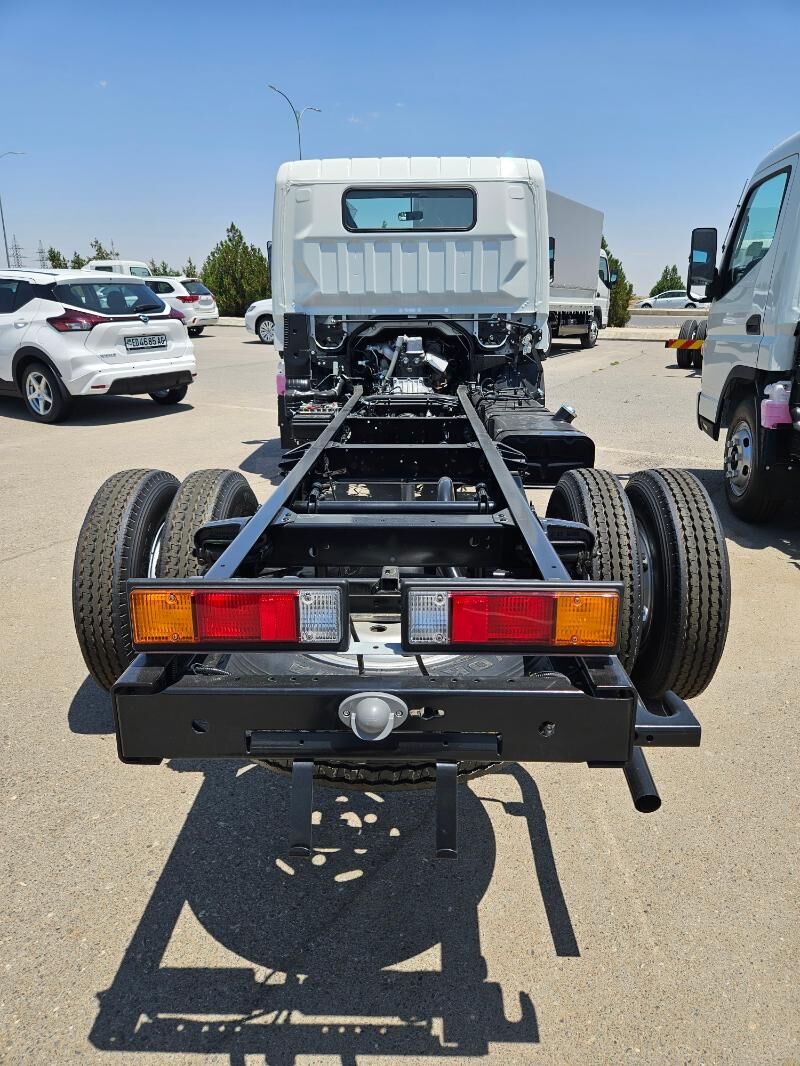 Mitsubishi Canter 2025 - 460 000 TMT - "Алтын Асыр" Гундогар базары ( Толкучка) - img 9