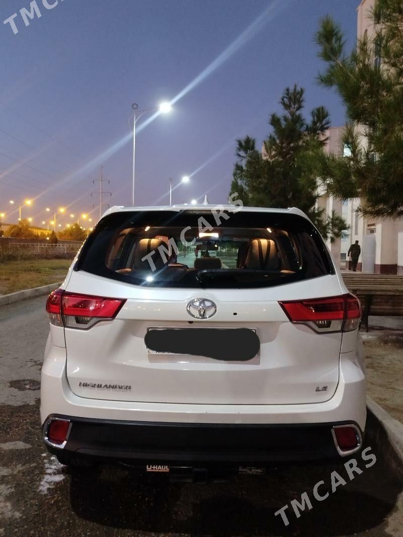 Toyota Highlander 2019 - 425 000 TMT - Туркменабат - img 2