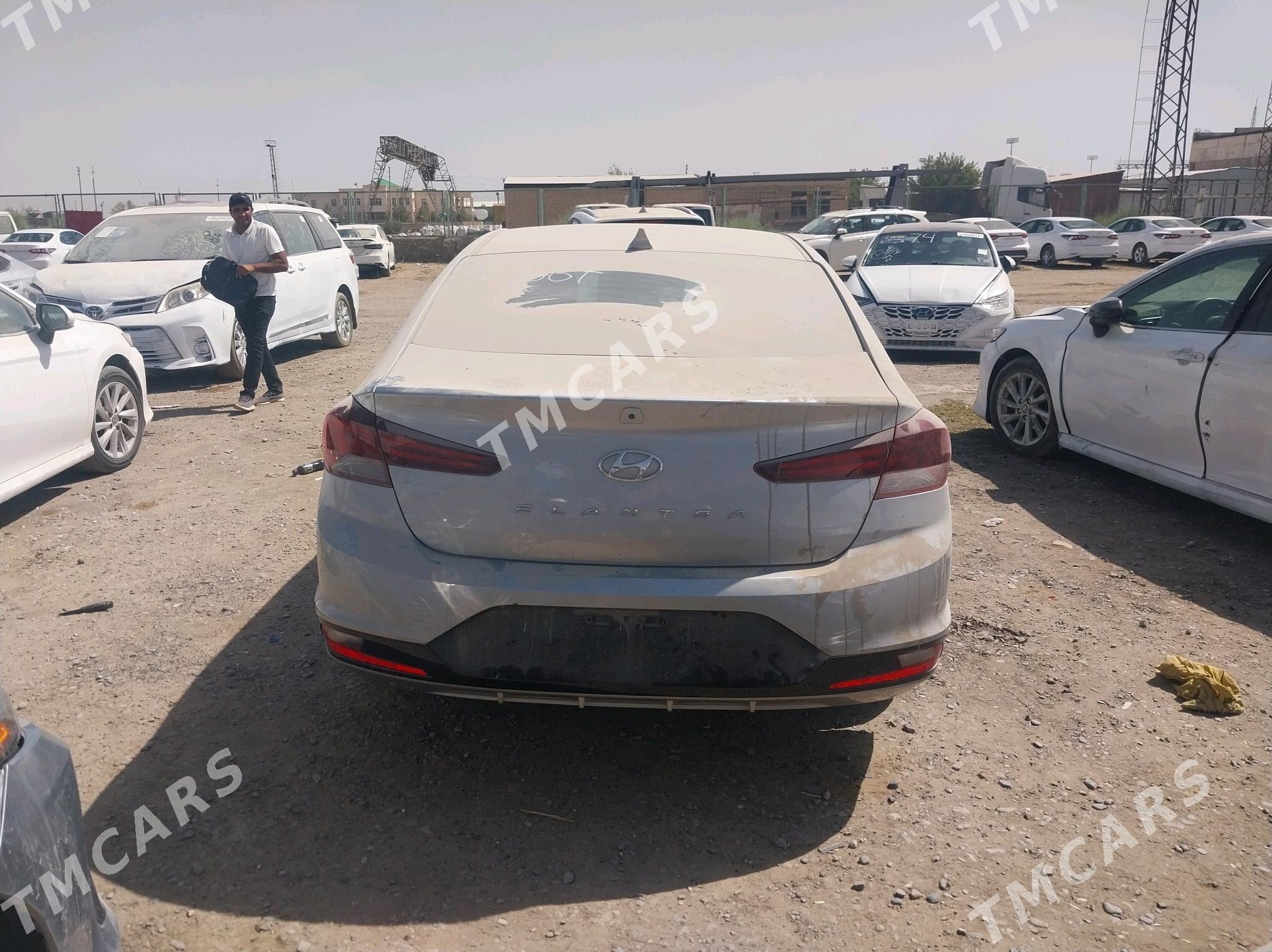 Hyundai Elantra 2020 - 190 000 TMT - Сакарчага - img 9