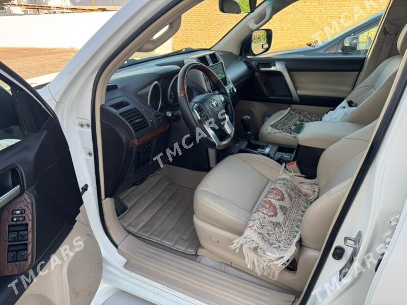 Toyota Land Cruiser Prado 2010 - 700 000 TMT - Türkmenabat - img 9