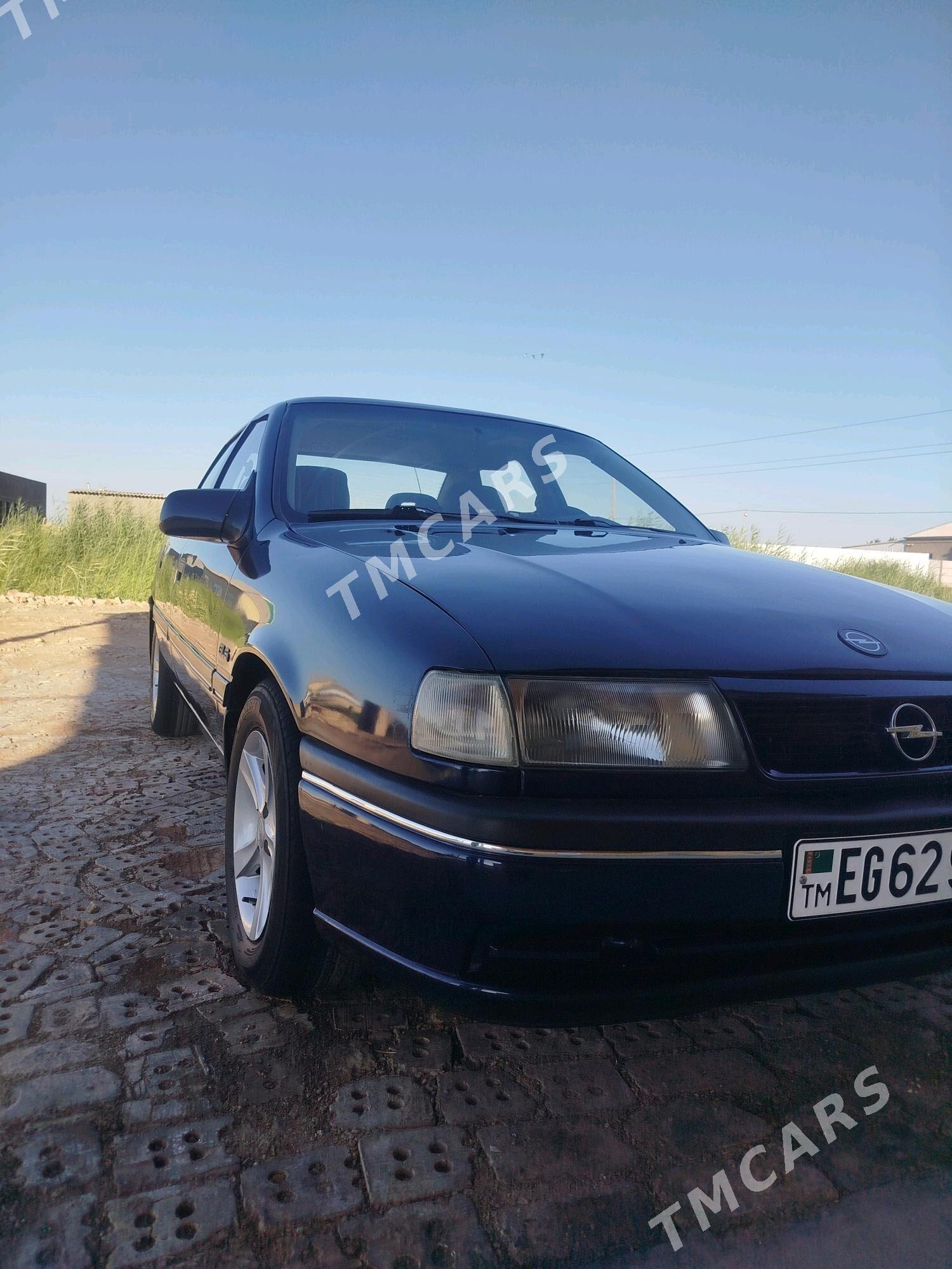 Opel Vectra 1992 - 40 000 TMT - Murgap - img 3