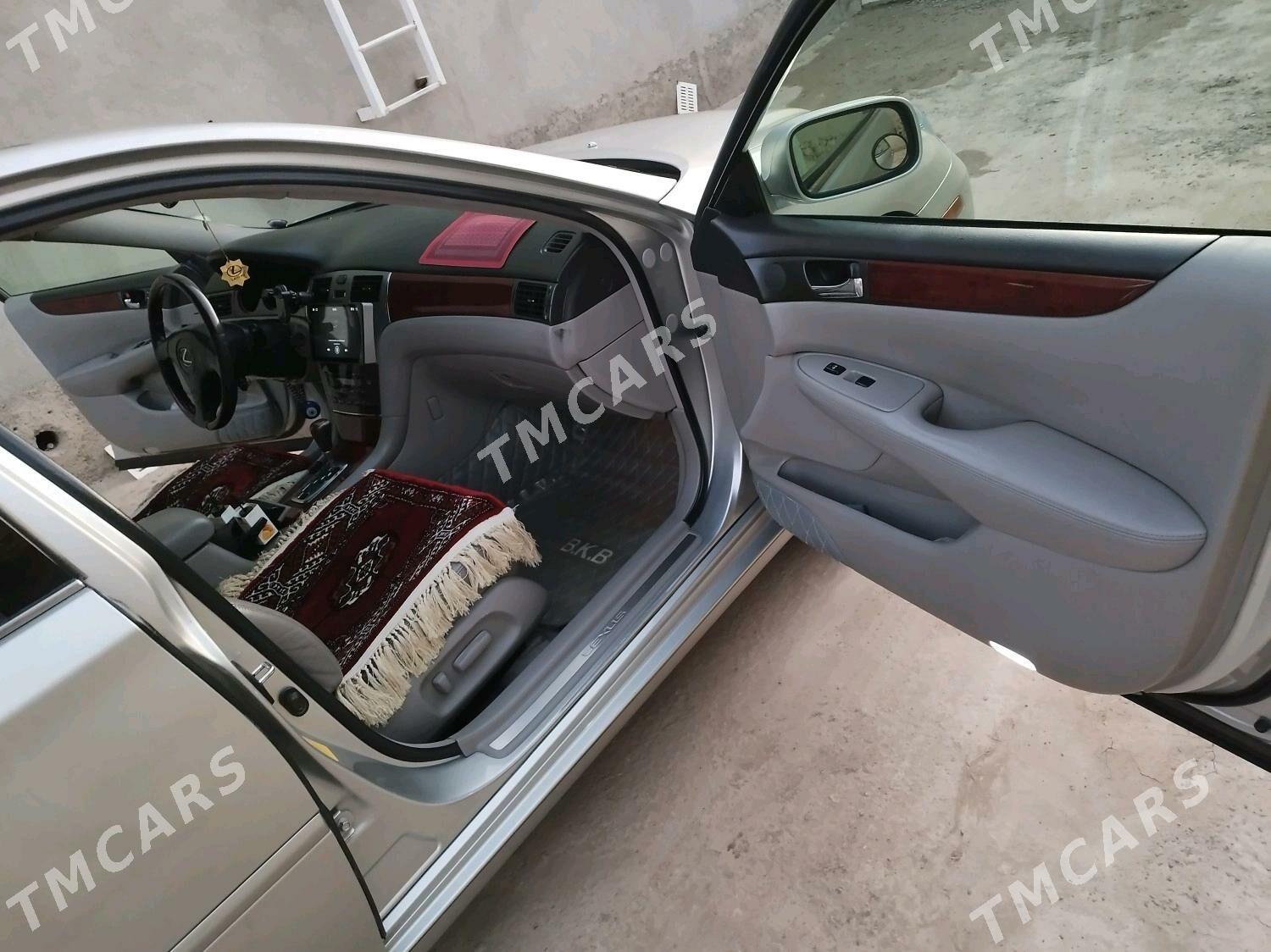 Lexus ES 300 2003 - 240 000 TMT - Достлук - img 5