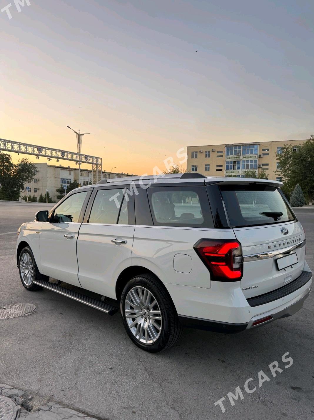 Ford Expedition 2022 - 990 000 TMT - Ашхабад - img 4