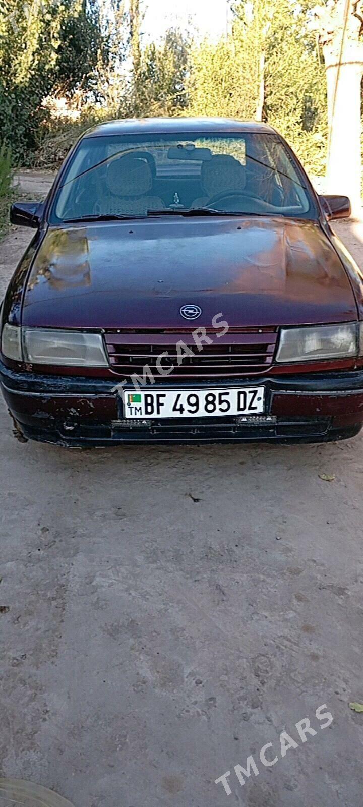 Opel Vectra 1992 - 25 000 TMT - Gubadag - img 3