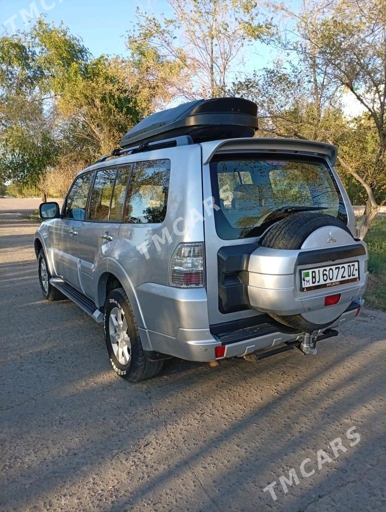 Mitsubishi Pajero 2013 - 260 000 TMT - Дашогуз - img 4