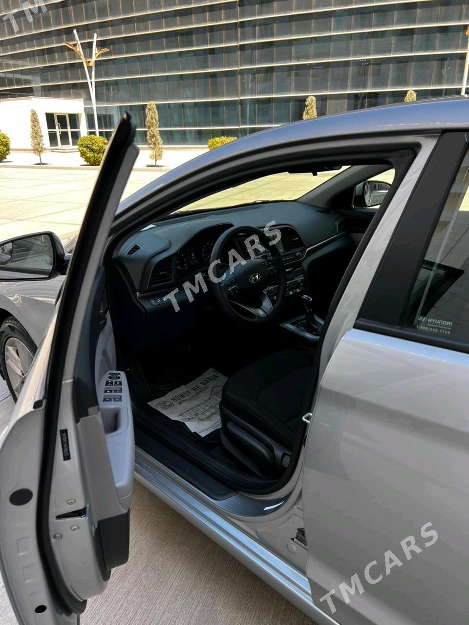 Hyundai Elantra 2020 - 220 000 TMT - Мары - img 10