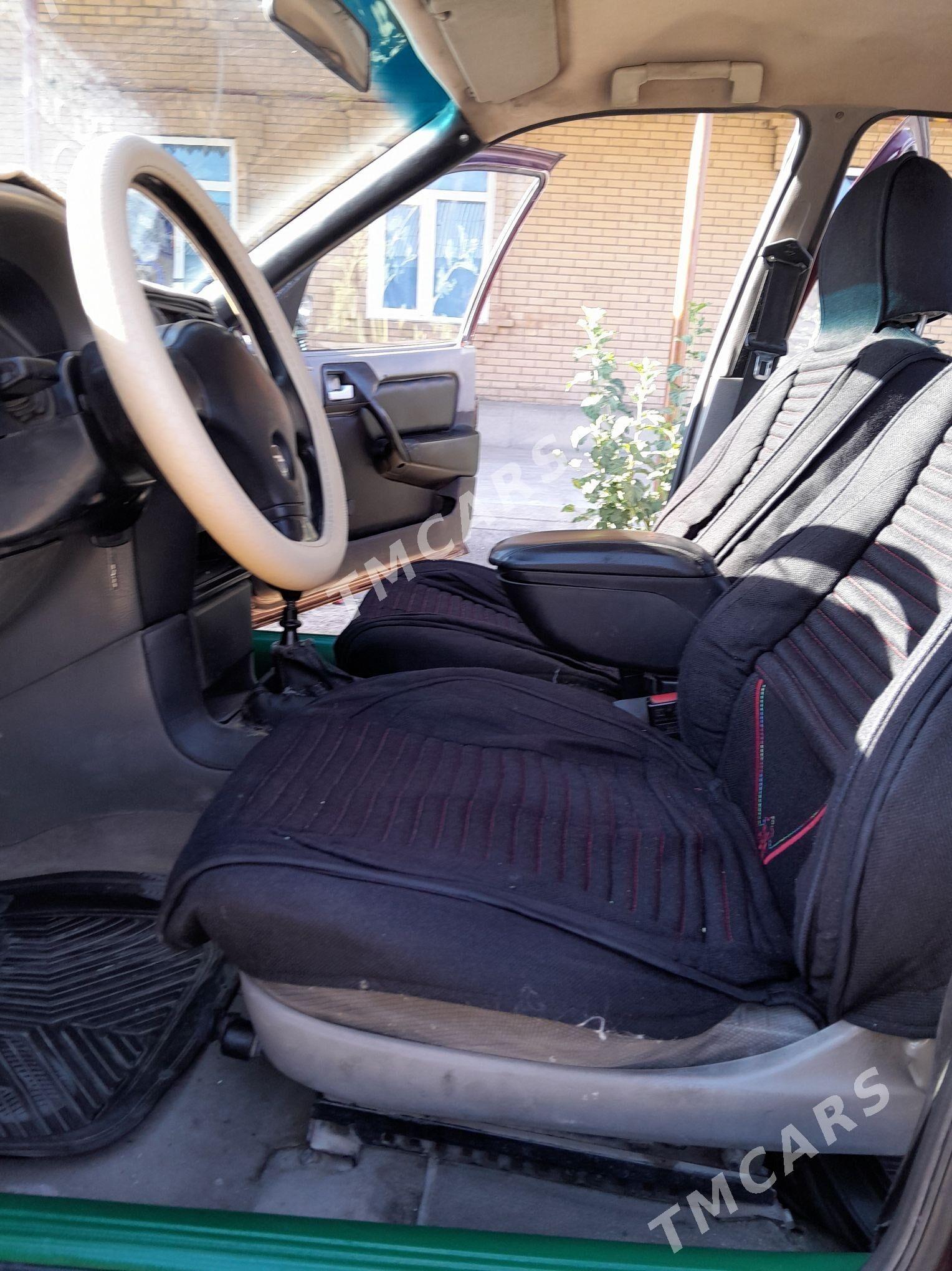 Opel Vectra 1991 - 30 000 TMT - Farap - img 6