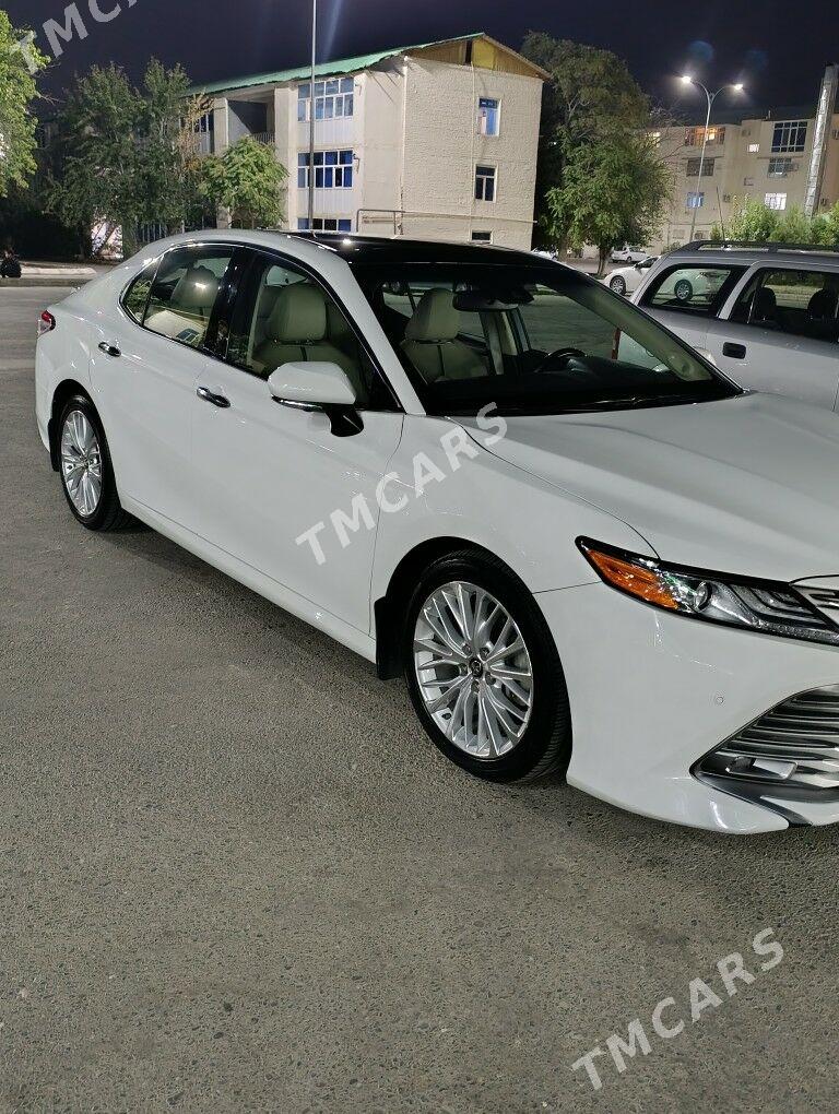 Toyota Camry 2018 - 440 000 TMT - Ашхабад - img 2