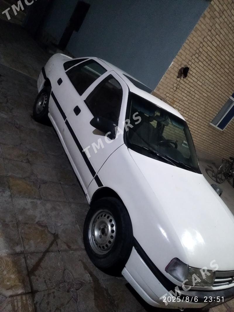 Opel Vectra 1991 - 16 000 TMT - Çärjew - img 2